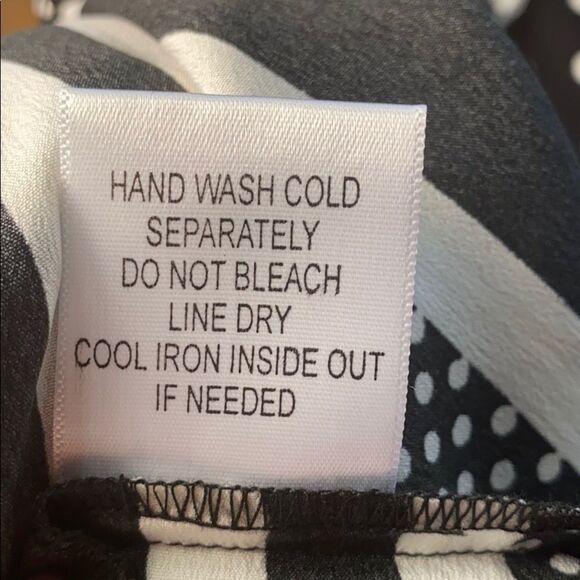 Modcloth Black and White Peter Pan Collar Blouse Top - Picture 8 of 9